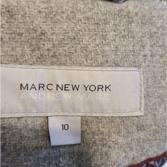 Marc New York by Andrew Marc Trendy Wool-Blend Cape Jacket | Size 10 - Picture 2 of 8